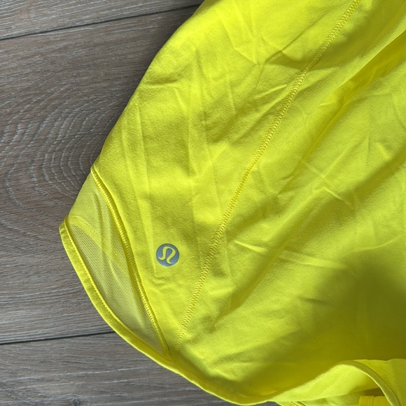 Lululemon Hotty Hot Short - Picture 3 of 5